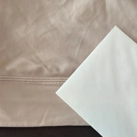 Lululemon Long Line Energy Bra in Blush Nude Size 8 - Picture 4 of 10